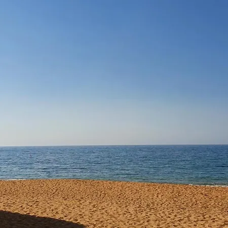 Casa Angela, 180m From The Apartament Porches (Algarve)