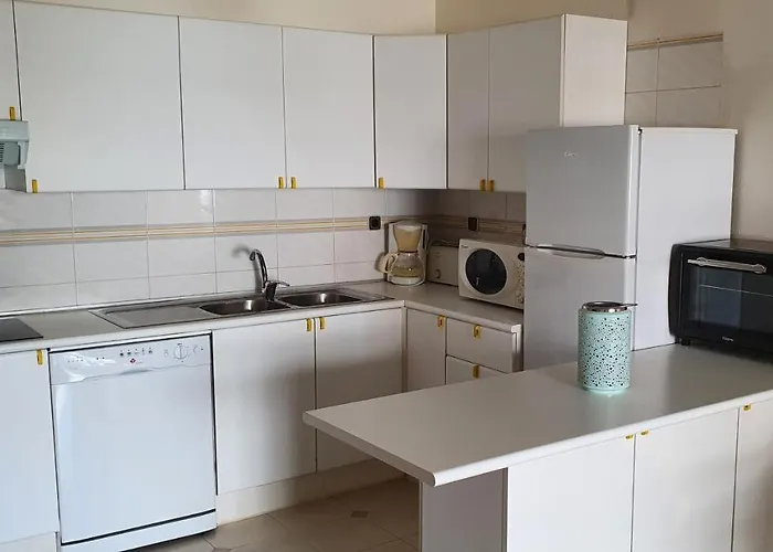 Апартаменты Casa Angela, 180m From The